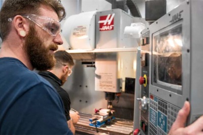 影響數(shù)控雕銑機(jī)加工效率的因素有哪些